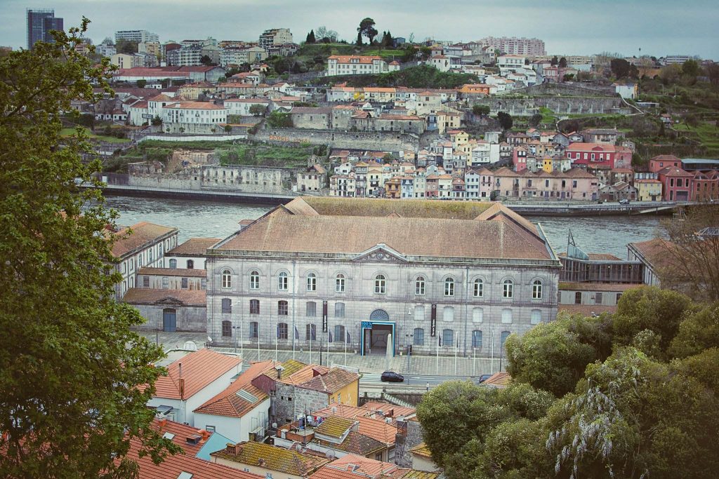 Anna-Gunn-II-pictury-photo-tours-porto-portugal