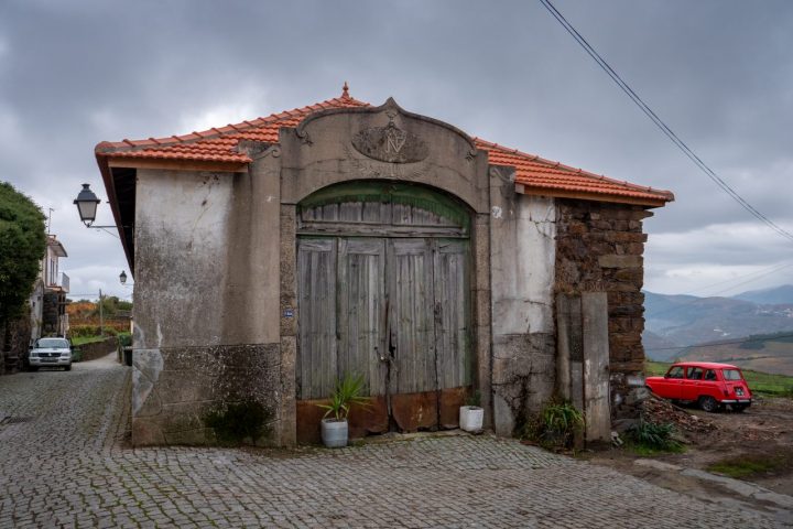 Douro Valley Provesende village