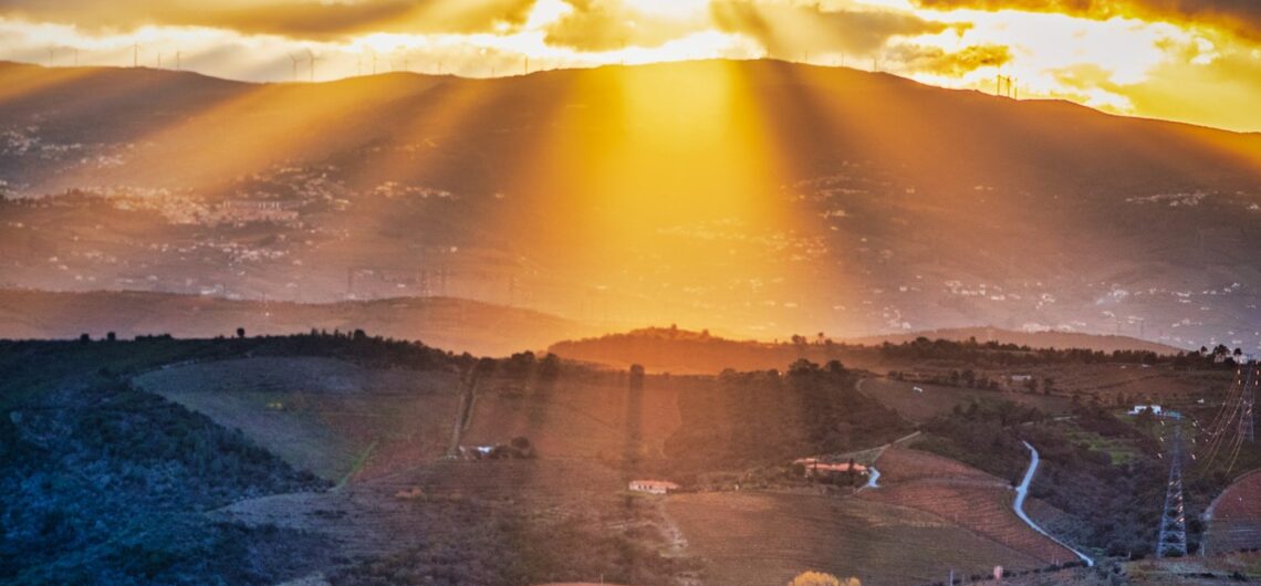 best sunrise and sunset hiking spots